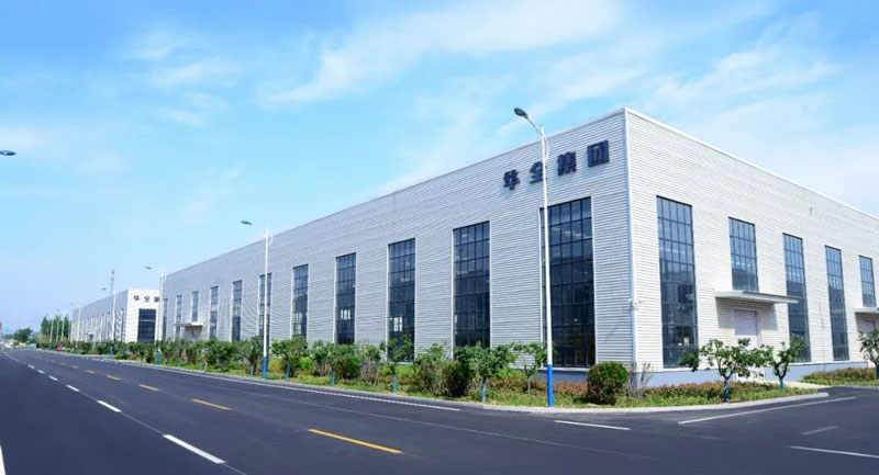 華全集團位于濰坊經濟開發區，專業生產發電機組